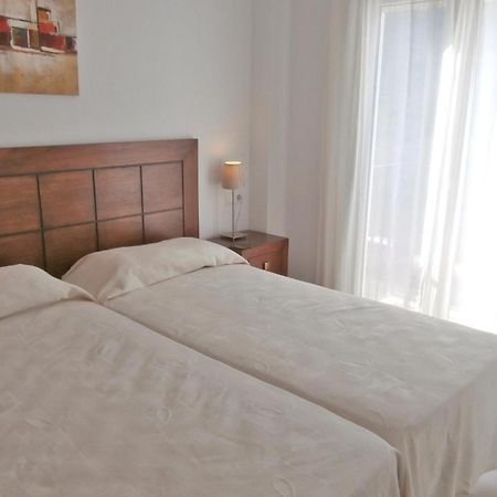 2 Bedroom Beautiful Apartment In スシナ エクステリア 写真