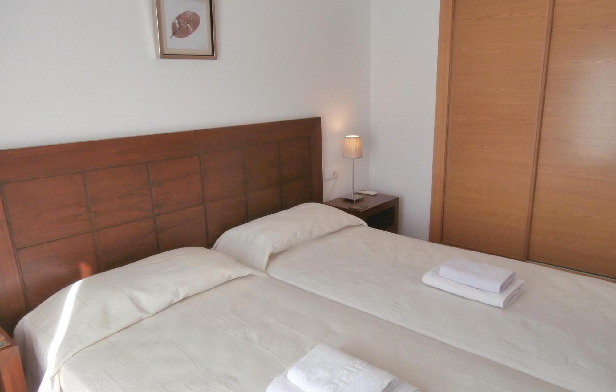 2 Bedroom Beautiful Apartment In スシナ エクステリア 写真